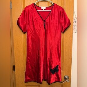 Bed Of Roses Vintage Nightie With Lace Butterfly Full Coverage